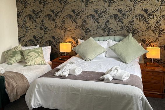 Room 12 - Family Room