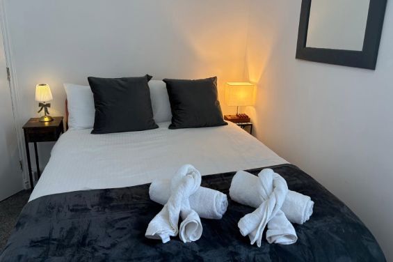 Room 7 - Double Room